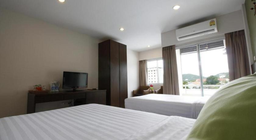 Veerawan Hotel @ HHQ Extérieur photo